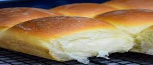 Melt-in-Your-Mouth Gluten-Free Dinner Rolls in a Bread Machine